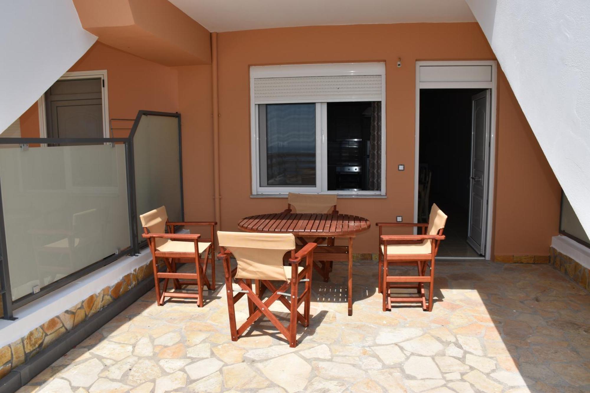 Aperanto House Paralia Loutsas Номер фото