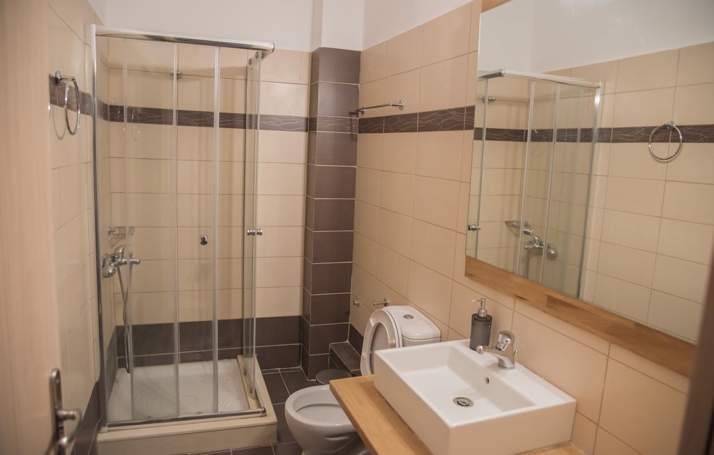 Aperanto House Paralia Loutsas Экстерьер фото